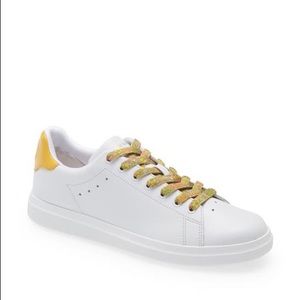 Tory Burch Howell Court Sneakers White Yellow Goldfinch Leather NEW IN BOX 8.5